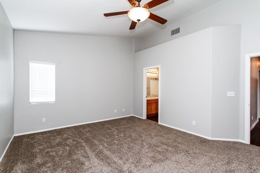 Building Photo - 6060 N Leaping Foal St
