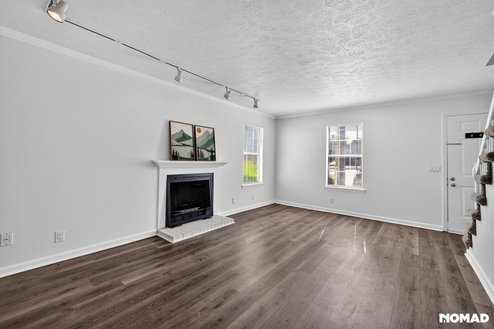 Building Photo - 288 Donna Dr