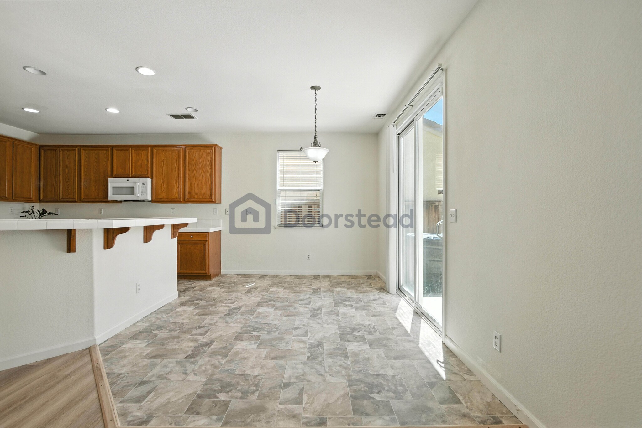 Building Photo - 252 Crescent Moon Dr