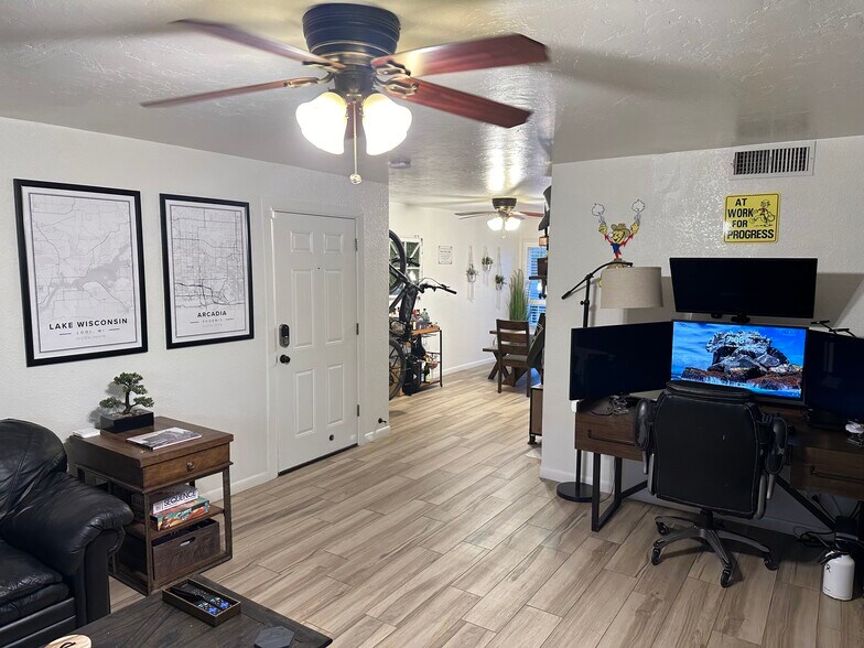Living Room - 4201 E Camelback Rd