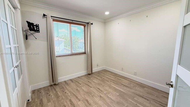 Building Photo - 1407 SW 48th Terrace