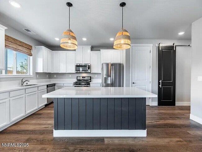 Building Photo - 7731 Enclave Ky Rd