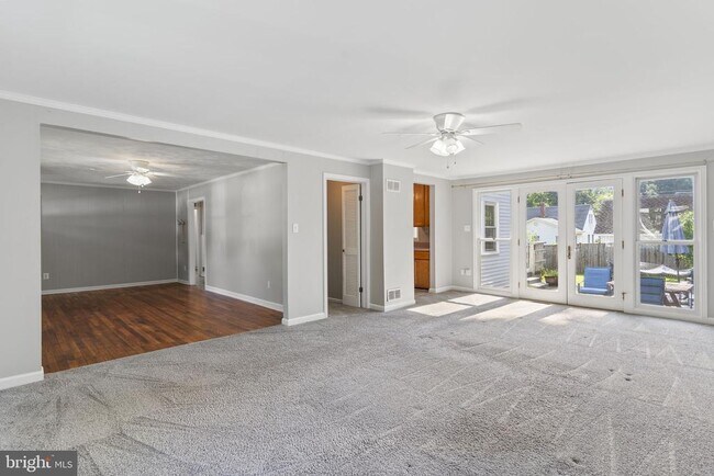 Building Photo - 4023 Poplar St
