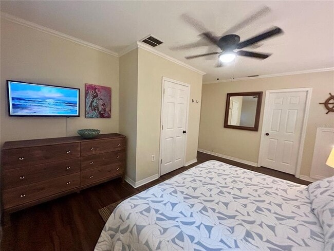 Building Photo - 5618 20th Ave S