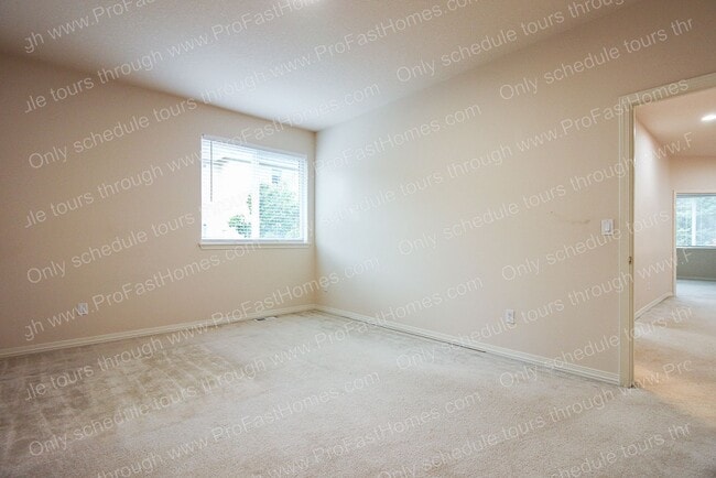 Building Photo - 16107 SE Bybee Ct