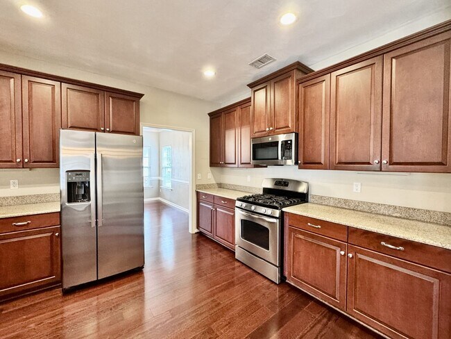 Building Photo - First-Time Rental Available NOW! Pet Friendly, Community Pool, Clubhouse, Fitness Center, Kayak, ...