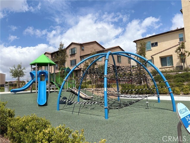 Building Photo - 2113 Crescent Moon