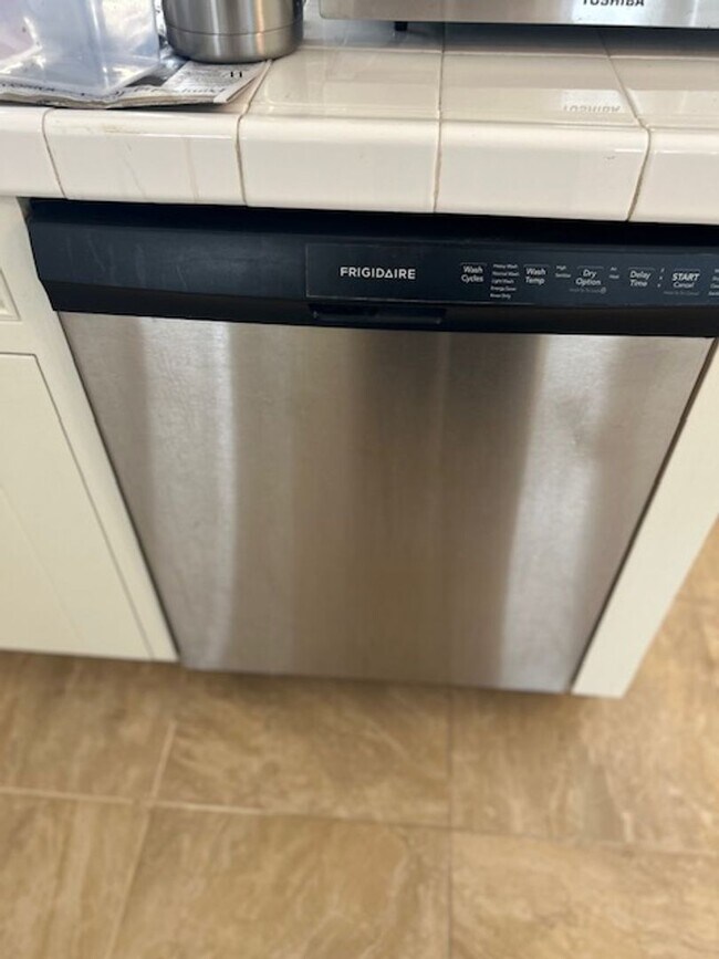 Building Photo - 267Amar