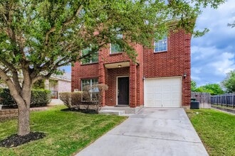 Building Photo - Less than 7 miles from Randolph AFB!