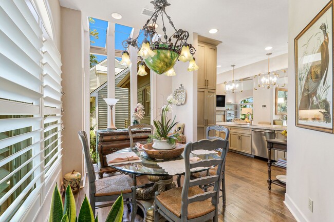 Building Photo - Spectacular Sea Pines Home - Marsh/Water Views!