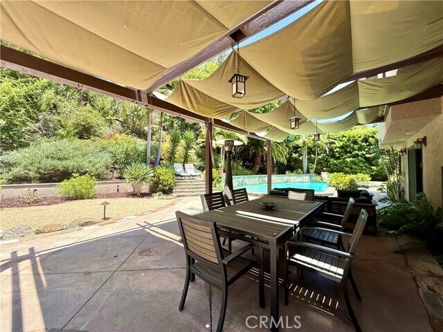 Building Photo - 24175 Paseo Del Campo