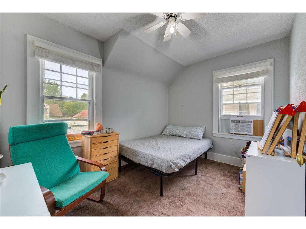 Building Photo - 1609 Lafond Ave
