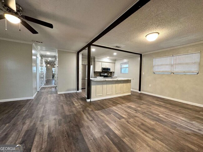 Building Photo - 8539 US-301