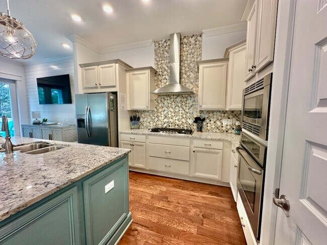 Building Photo - 18 Milestone Dr