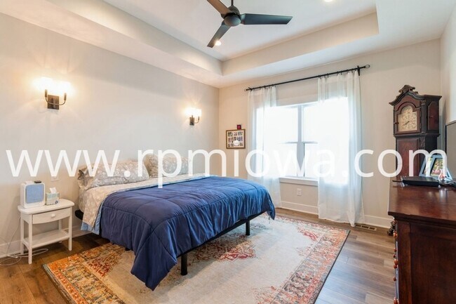 Building Photo - EXECUTIVE RANCH!  5 Bedroom, 3 Bathroom Home in Ankeny!!