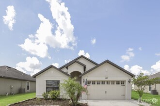 Building Photo - 2467 Winnipeg Dr