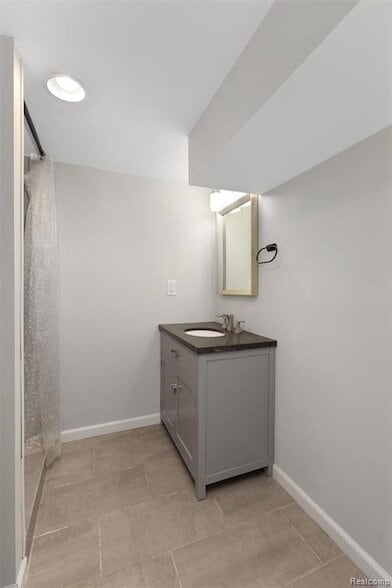 Building Photo - 3221 Shenandoah Dr