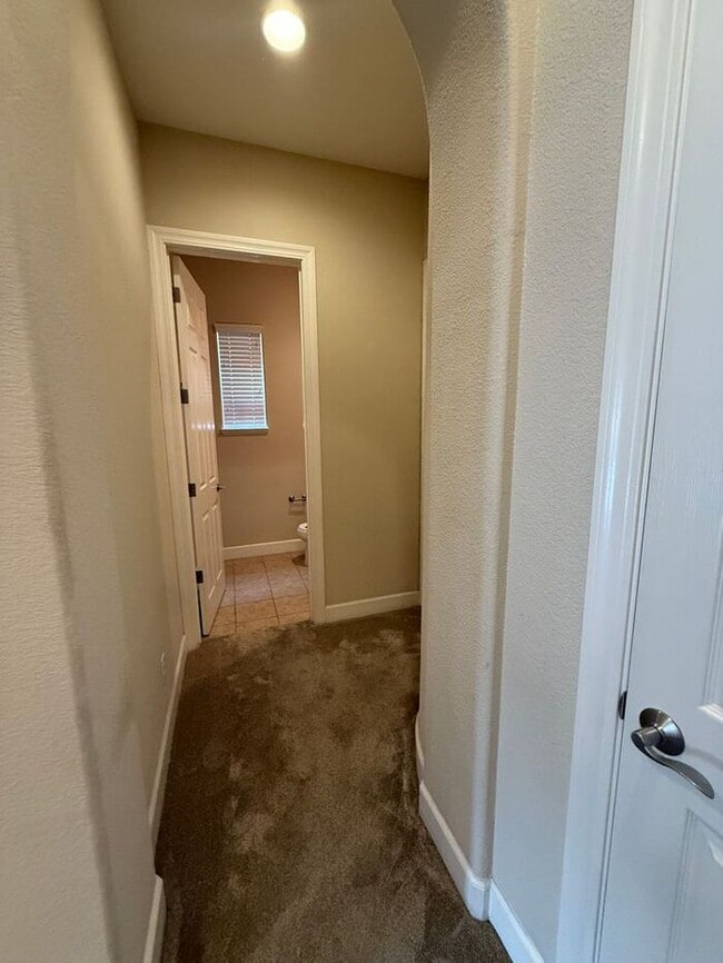 Building Photo - South Reno 4 Bed 4.5 Bath Home W/ Casita