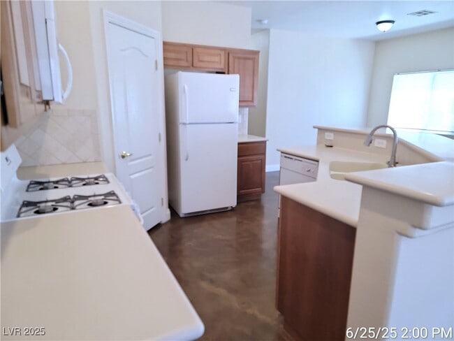 Building Photo - 1089 Elation Ln