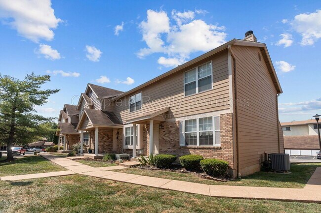Building Photo - 254 Carmel Woods Dr