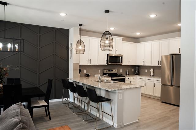 Building Photo - 3516 Cricket Dr
