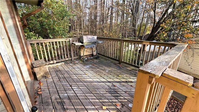 Building Photo - 4031 Sugar Mill Dr