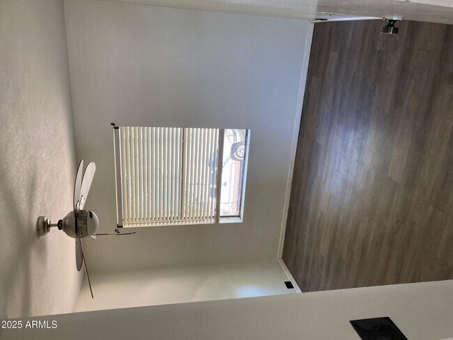 Building Photo - 8634 S 51st St