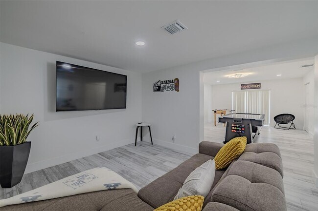 Building Photo - 23700 Lake Hills Dr