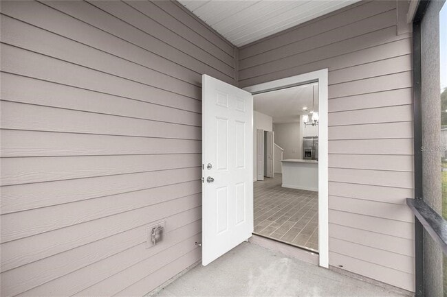 Building Photo - 3644 SE 37th Ct