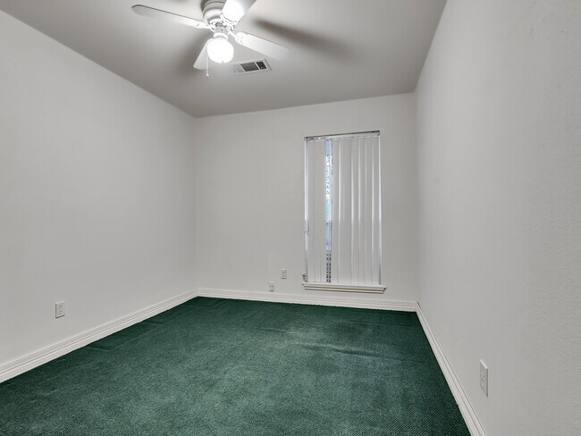 Building Photo - 15443 W Willowwind Cir