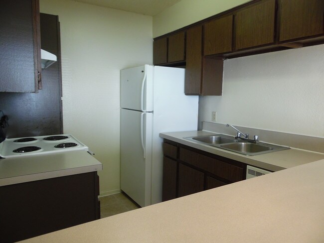 Building Photo - Cedar Park