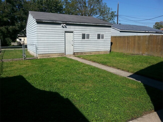 Building Photo - 50 Jefferson Ave