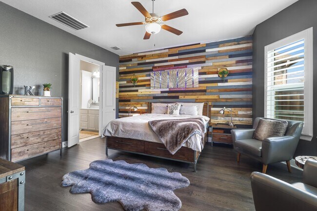 Building Photo - 1104 Steele Ln