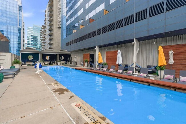 Building Photo - 210 Lavaca St