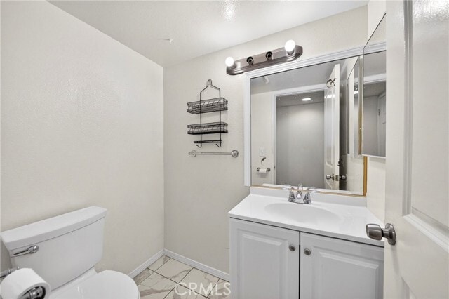 Building Photo - 419 Fairview Ave