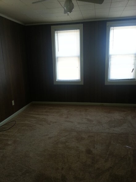 3rd bedroom - 341 Summerhill Ave