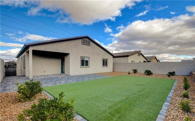 Building Photo - 10293 Sequoia Fls Pl