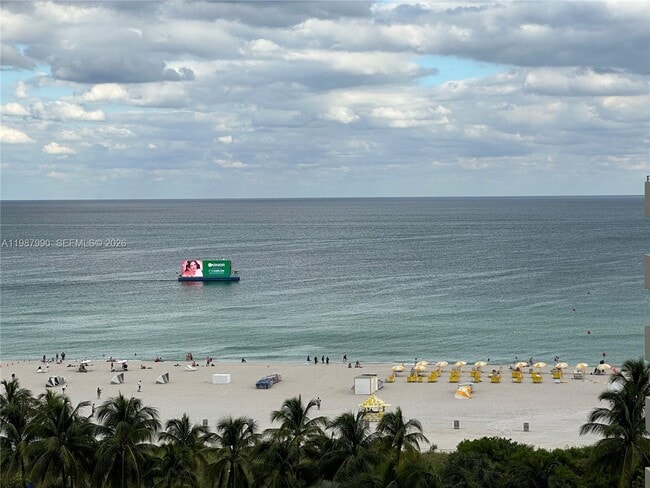 Building Photo - 100 Lincoln Rd