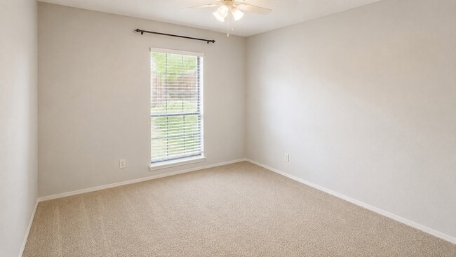 Building Photo - 1508 Finley Dr
