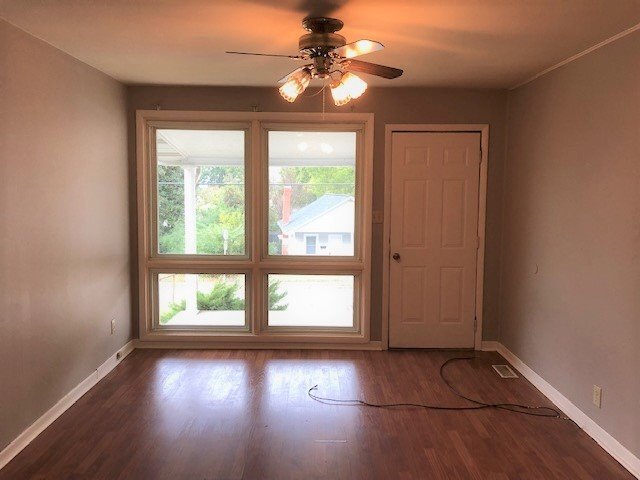 Building Photo - 2 Bedroom / 1 Bath Home  Kingsport, TN