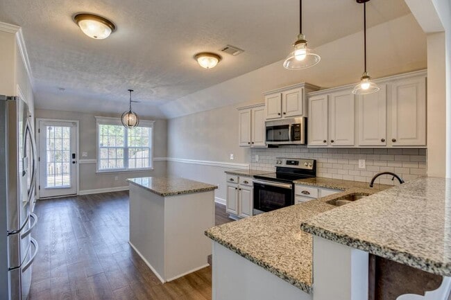 Building Photo - 5006 Copse Dr