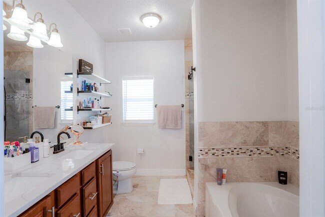 Building Photo - 8610 Turnstone Shore Ln