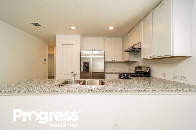 Building Photo - 5933 Antonio Pl