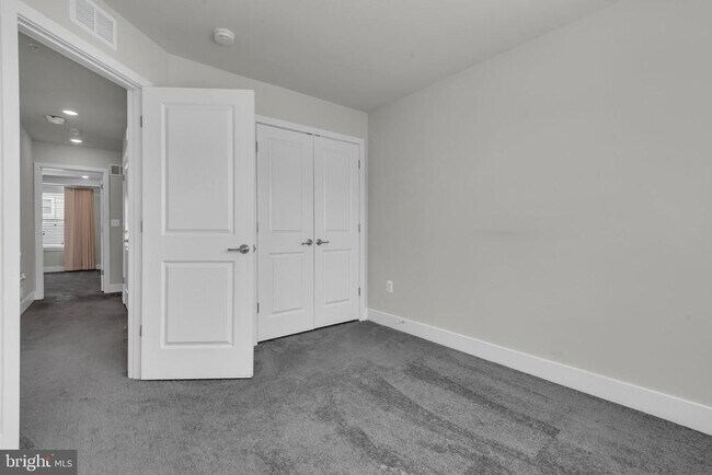 Building Photo - 5754 Frederick Douglas Pl