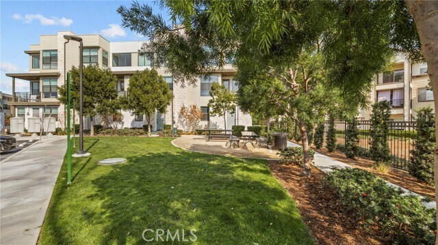 Building Photo - 9608 Nova Pl