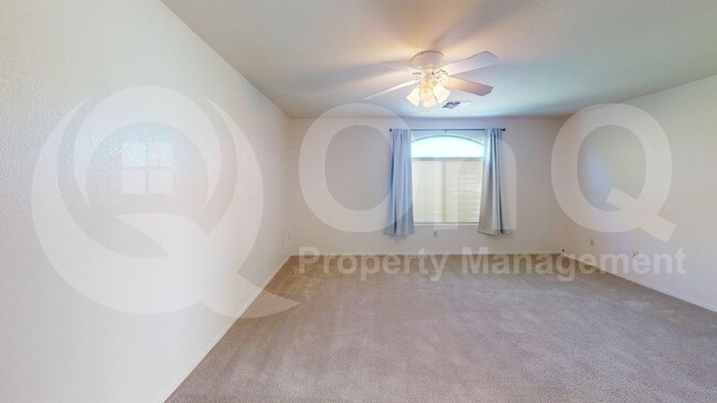 Building Photo - 13224 E Coyote Well Dr