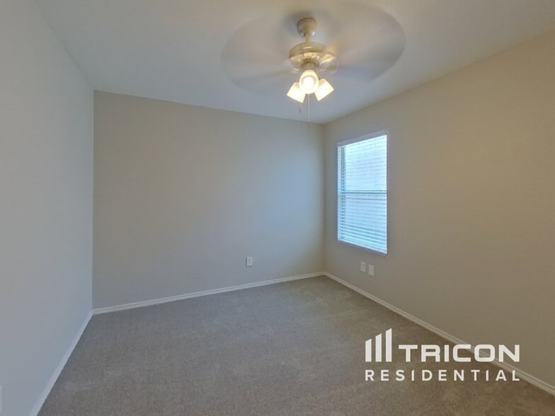 Building Photo - 14124 Cochise Dr