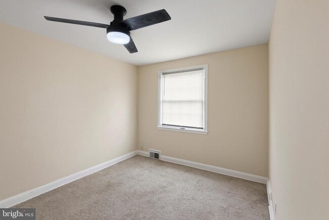 Building Photo - 8130 Kirkwall Ct