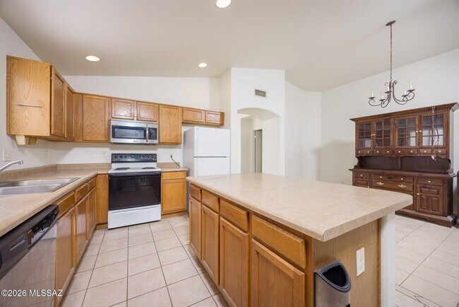 Building Photo - 2385 W Monet Way