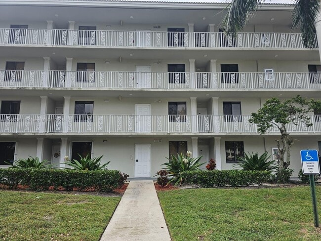 Building Photo - 2701 Village Blvd